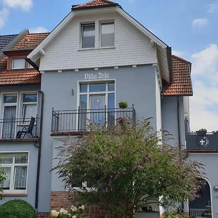 Iris 1 Apartment *